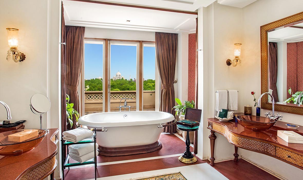 The-Oberoi-Amarvilas
