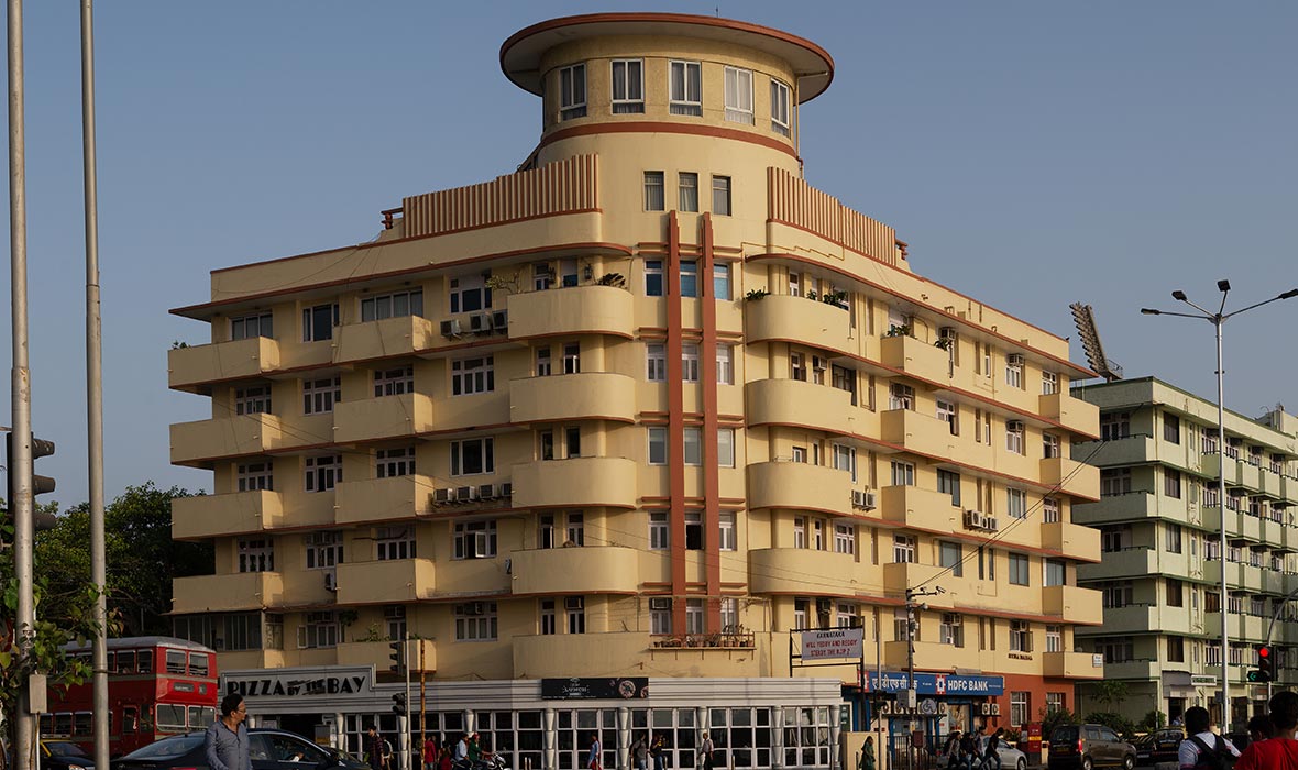 Art-Deco-Soona-Mahal