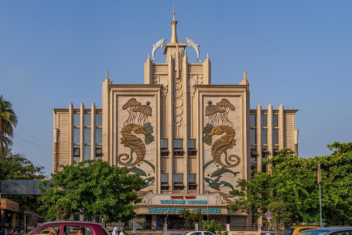 Art-Deco-building-Maharashtra-Government-Taraporevala-Aquarium
