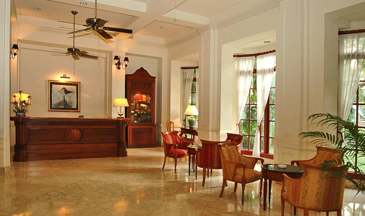 Settha-Palace-Reception