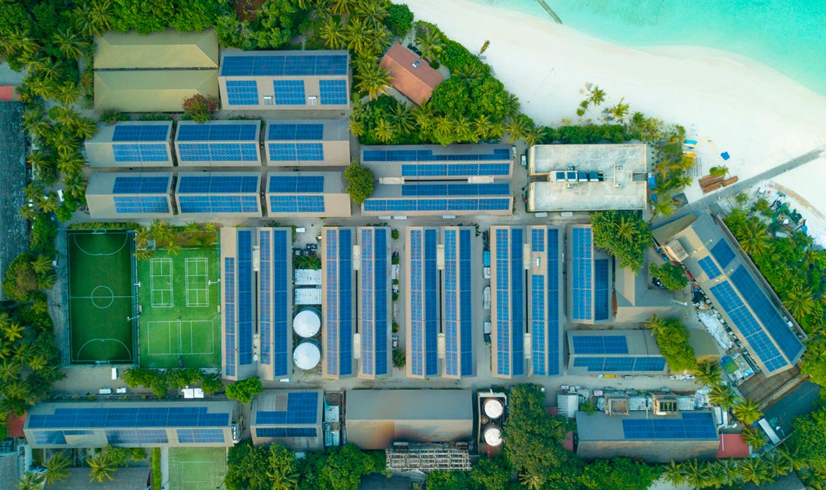 Maldives-Landaa-Giraavaru-1