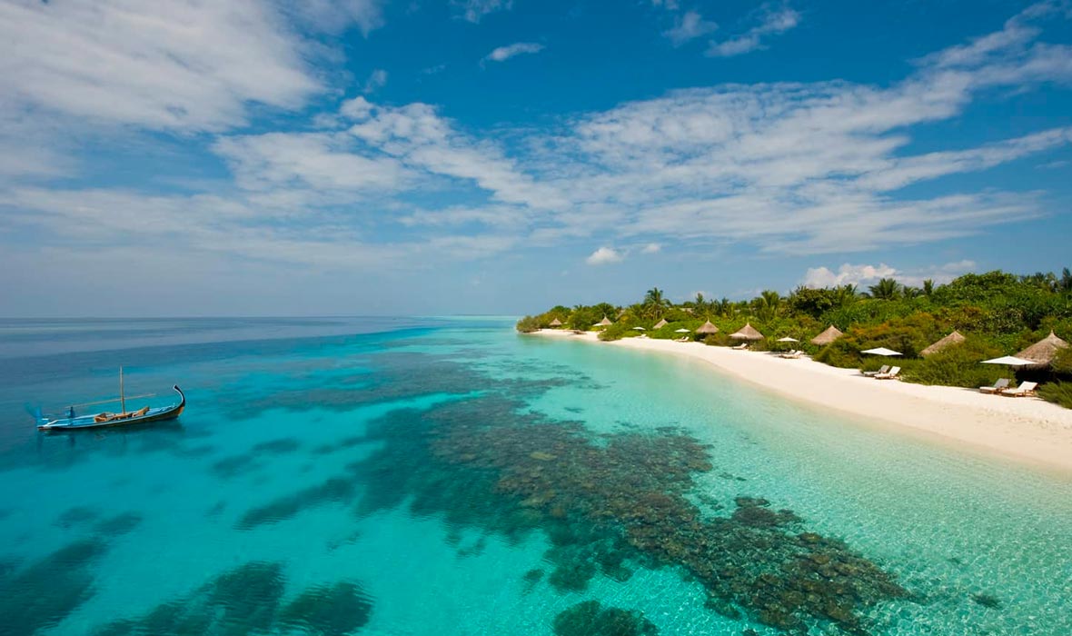 Maldives-Landaa-Giraavaru-3