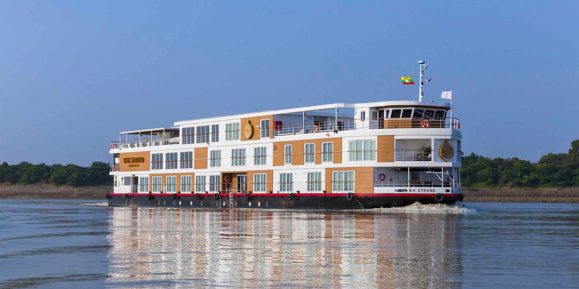 River-Cruises-Myanmar-01.jpg