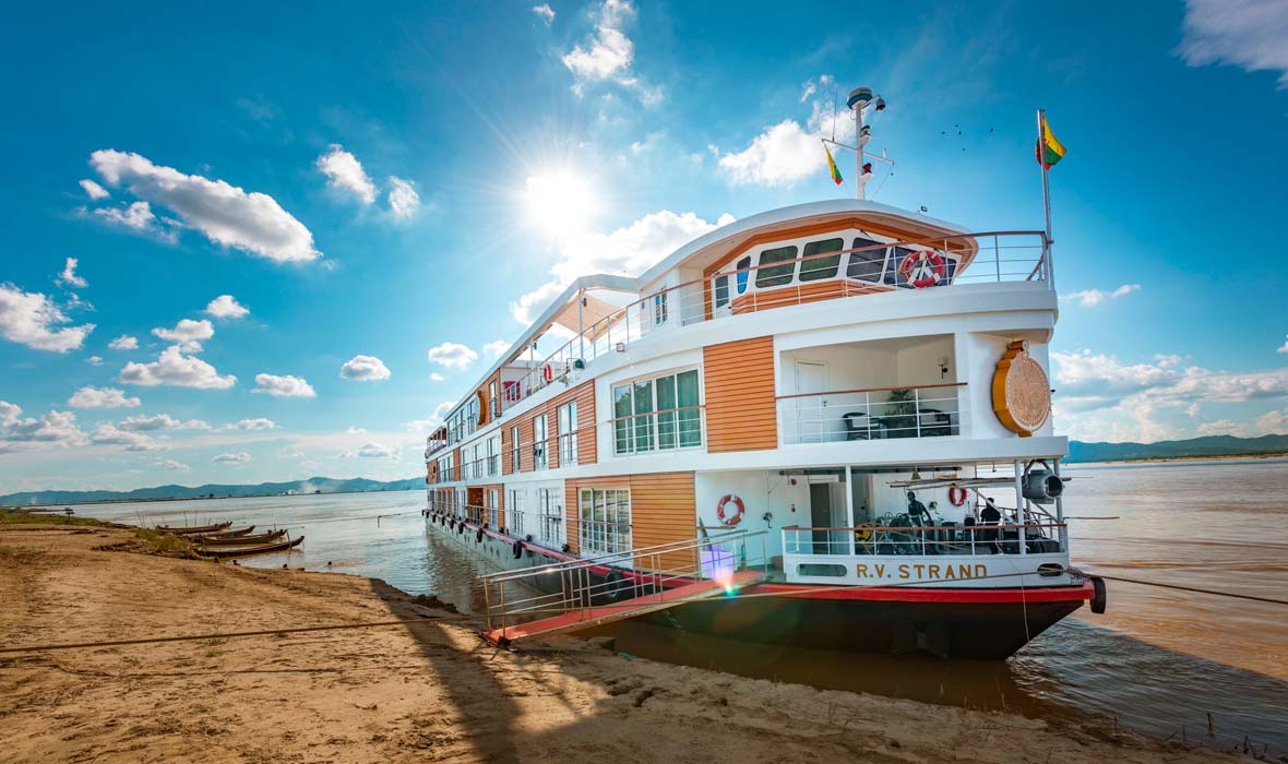 River-Cruises-Myanmar-02