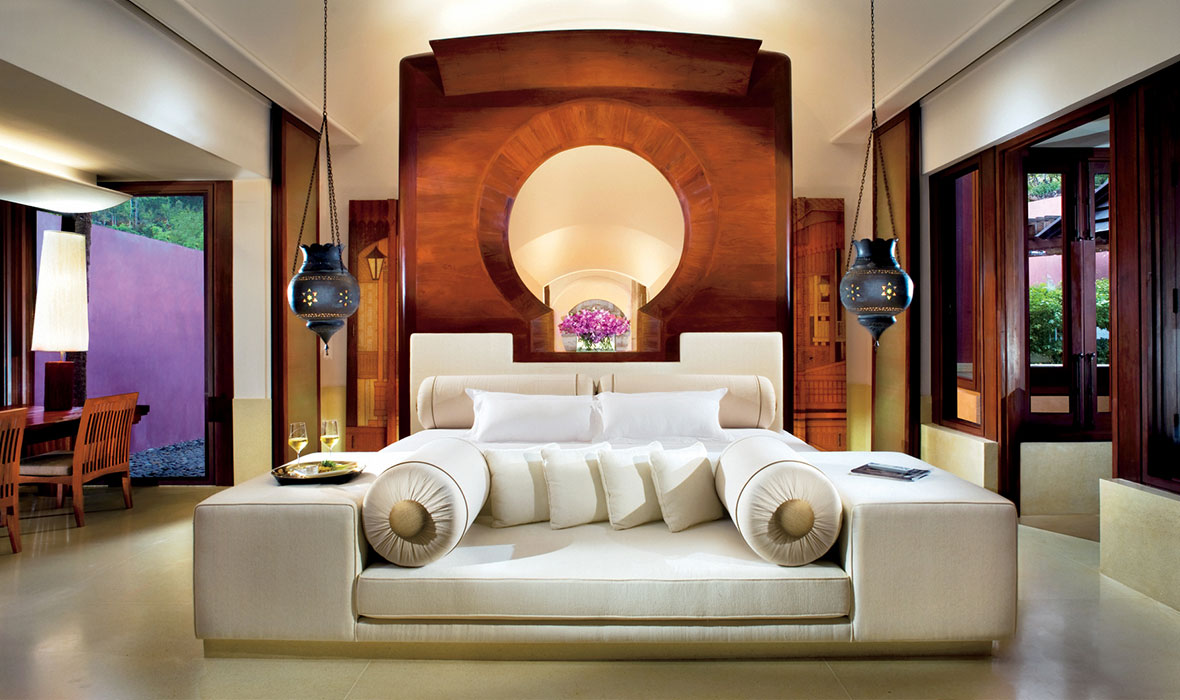 Ritz-Phulay-Bay-05