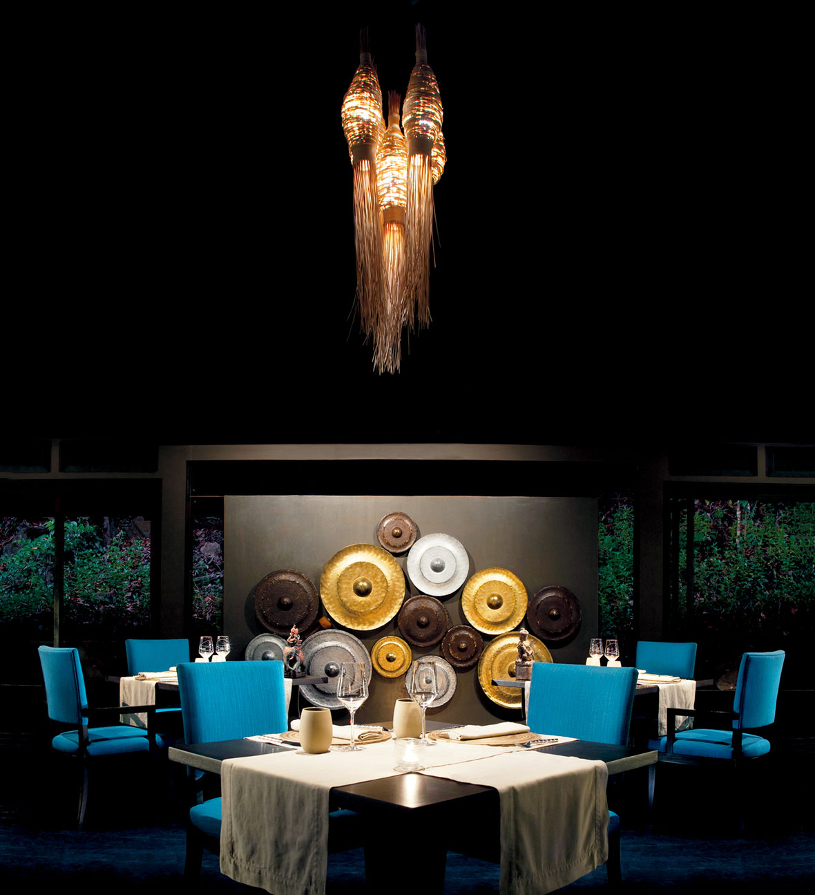 Sri-Trang-Restaurant-Interior-06