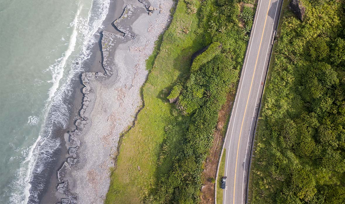 Dozen Dream East Coast of Taiwan for the Road - from Remote Lands