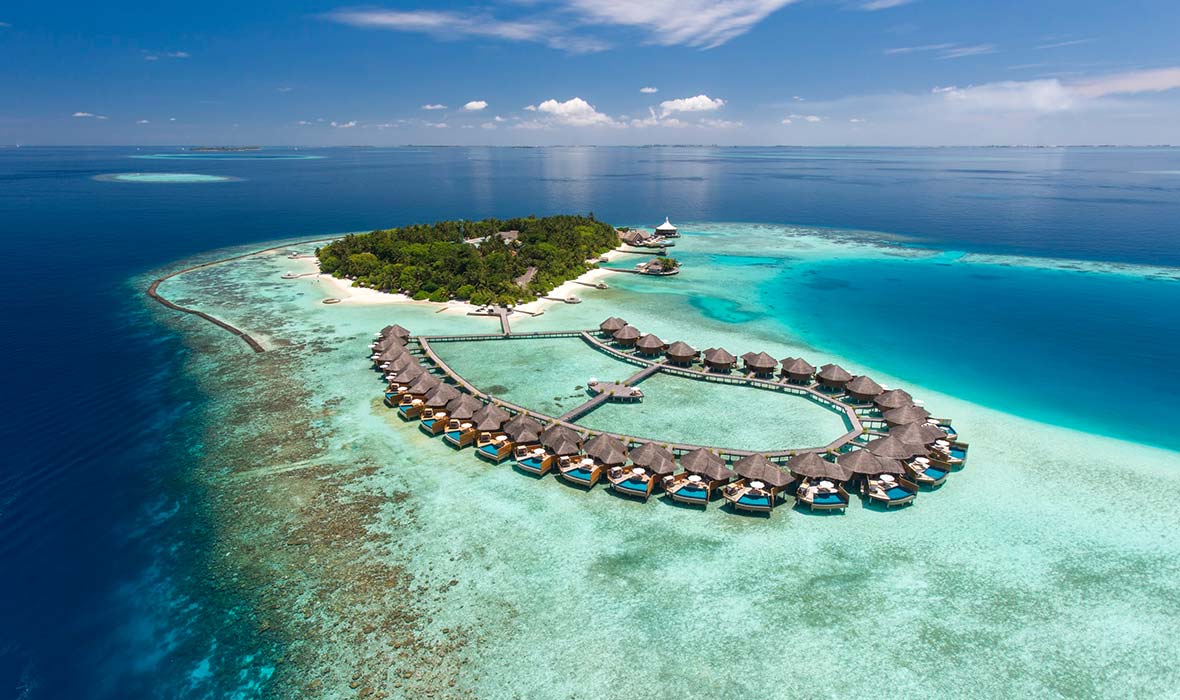 7-Luxury-Resorts-Maldives-3
