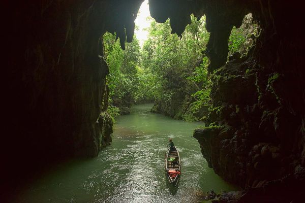 Tips from the Top - Travelogues from Remote Lands