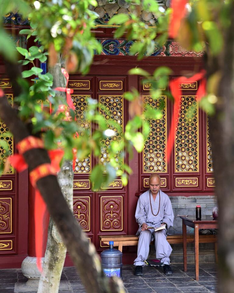 Echoes of the Past - Travelogues from Remote Lands
