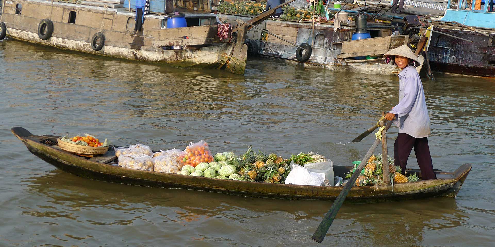 Cruising the Mekong Delta: Saigon to Phnom Penh - Travelogues from Remote Lands